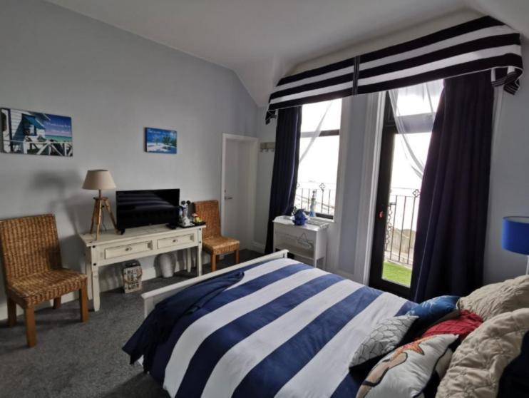 לינה וארוחת בוקר ניוקאסל Conlyn House מראה חיצוני תמונה